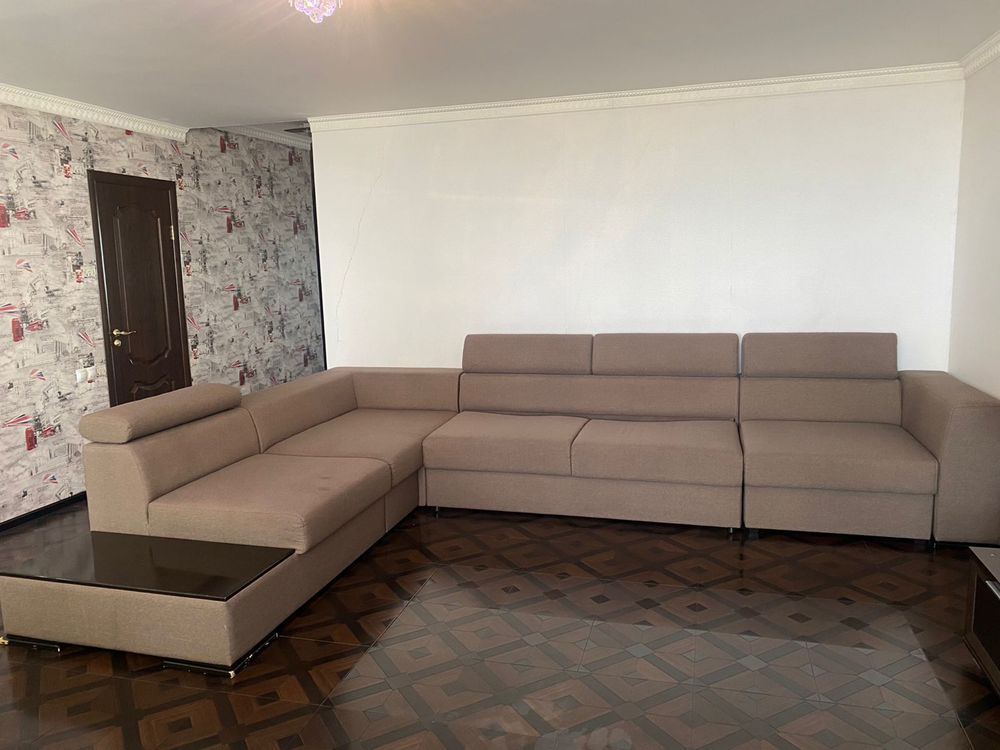 Продам диван 3/4, в хорошем состоянии