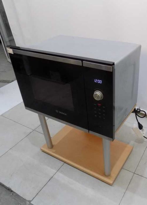 Микровълнова фурна Bosch BEL554MS0 код 3698