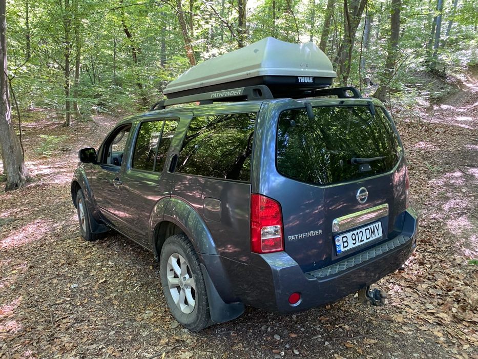 Nissan Pathfinder  2009,7 locuri