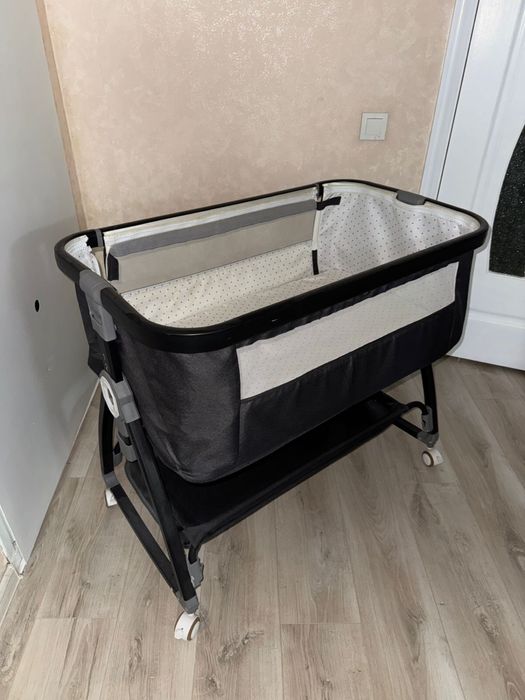 Манеж кроватка для малышей