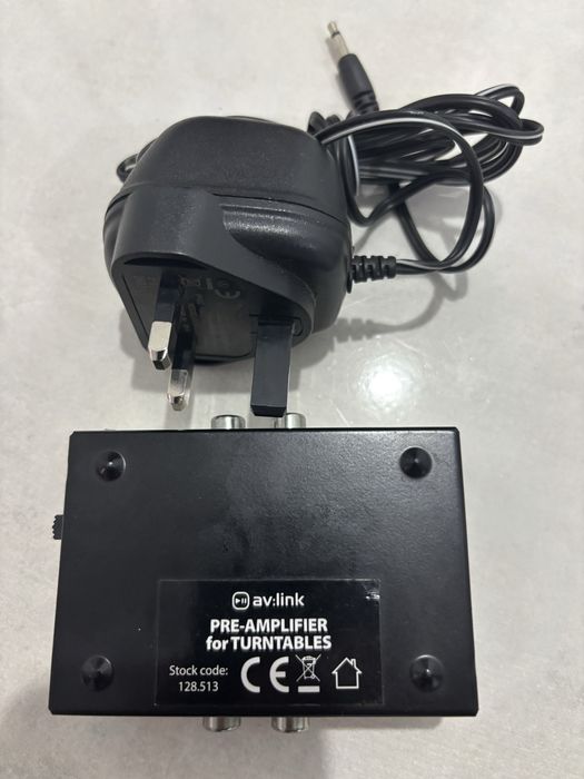 AV LINK - Preamplificator pentru pick-up-uri