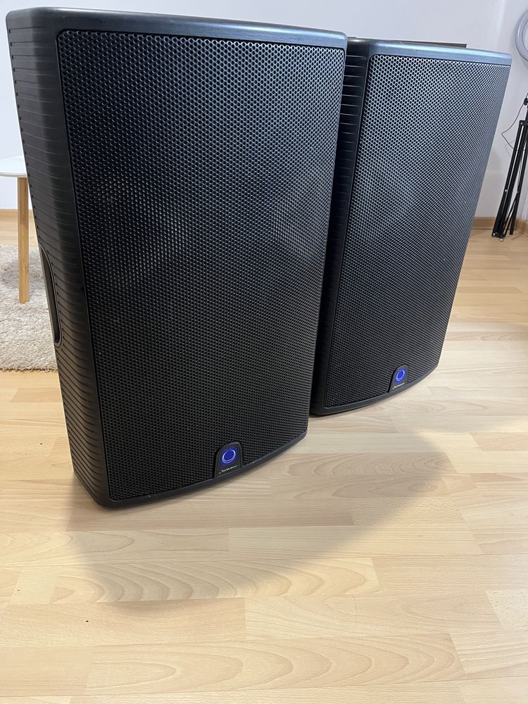 Turbosound Milan M15