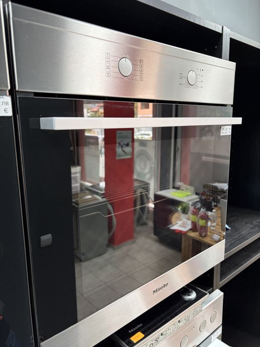 Miele H2160 B фурна за вграждане 10 функции/24 мес гаранция