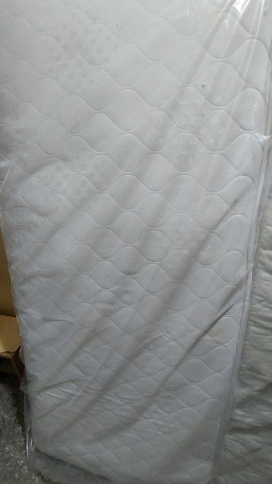 СпешноМатрак мемори еднолицев бял 82/186