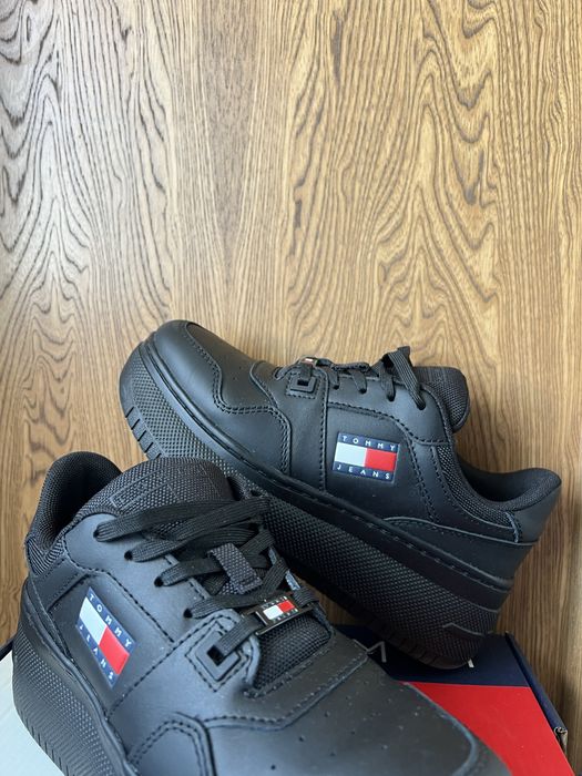 Vand adidasi Tommy Jeans