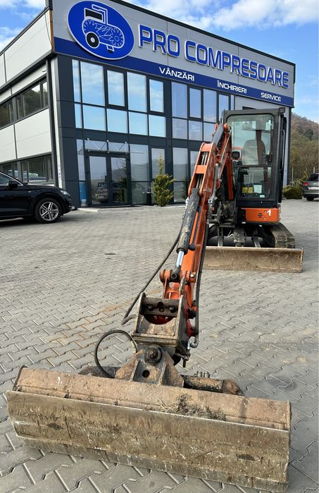 Excavator Hitachi ZX38U 3,8 tone