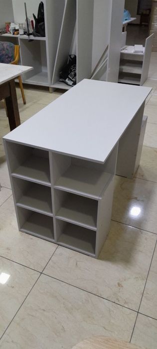 Мебель на заказ. Кровати, столы, шкафы