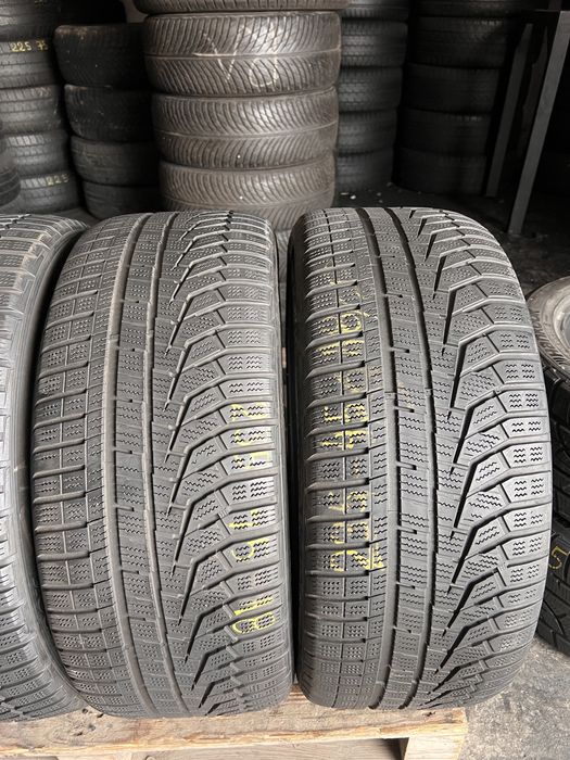 4 anvelope iarna 235/45/18 , Hankook !