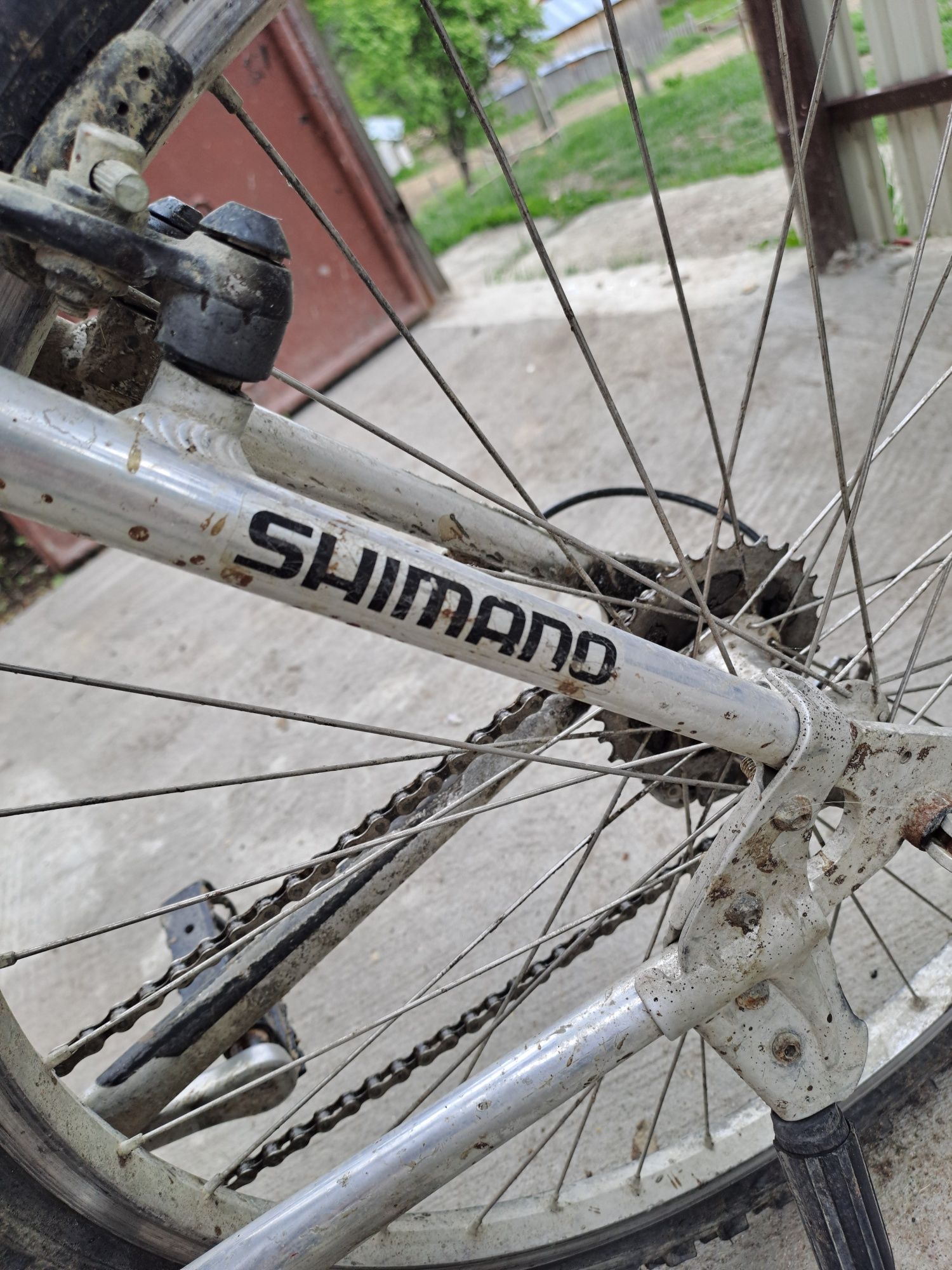 Vând bicicletă Shimano