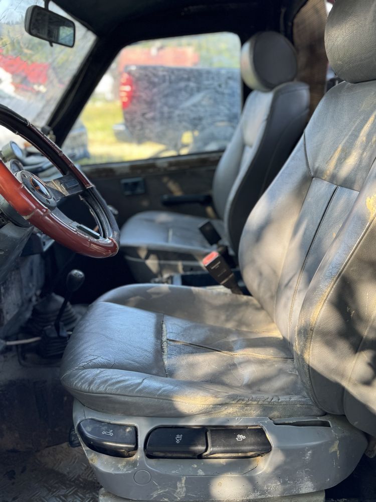 Vand sau schimb Nissan patrol k260  3.3 diesel clasilc