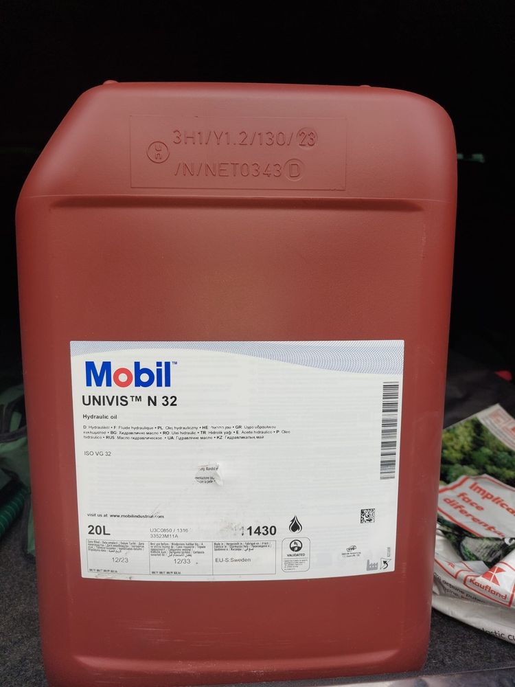 Ulei hidraulic MOBIL UNIVIS N32  ISO VG32