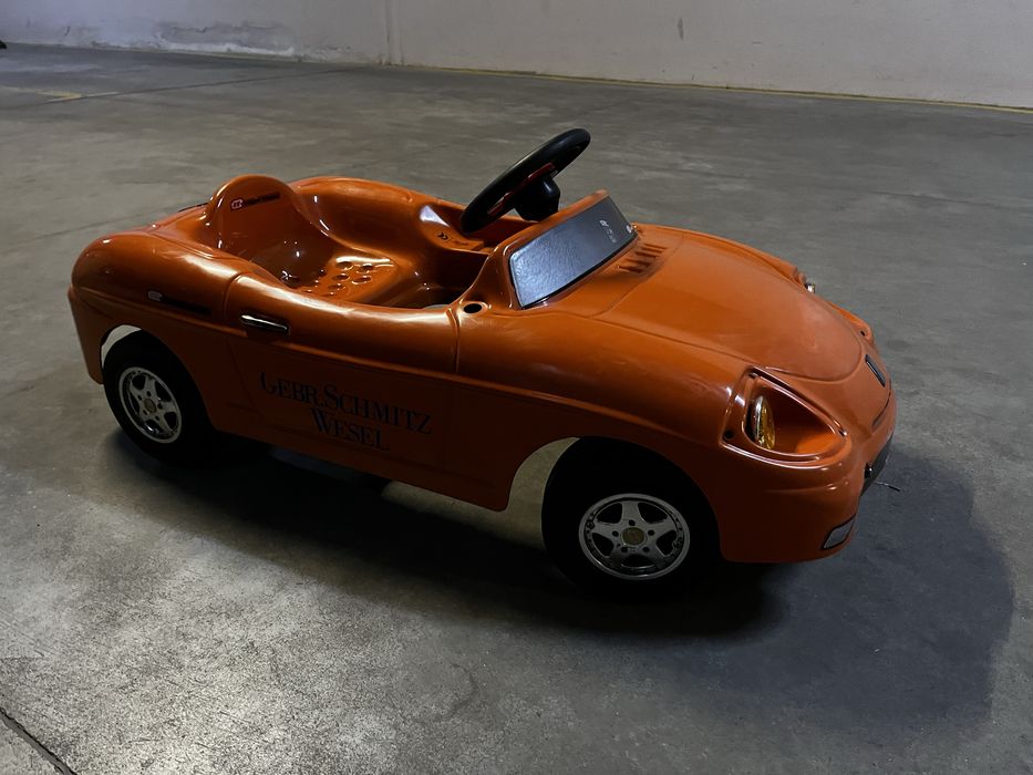 Количка с педали Fiat Barchetta