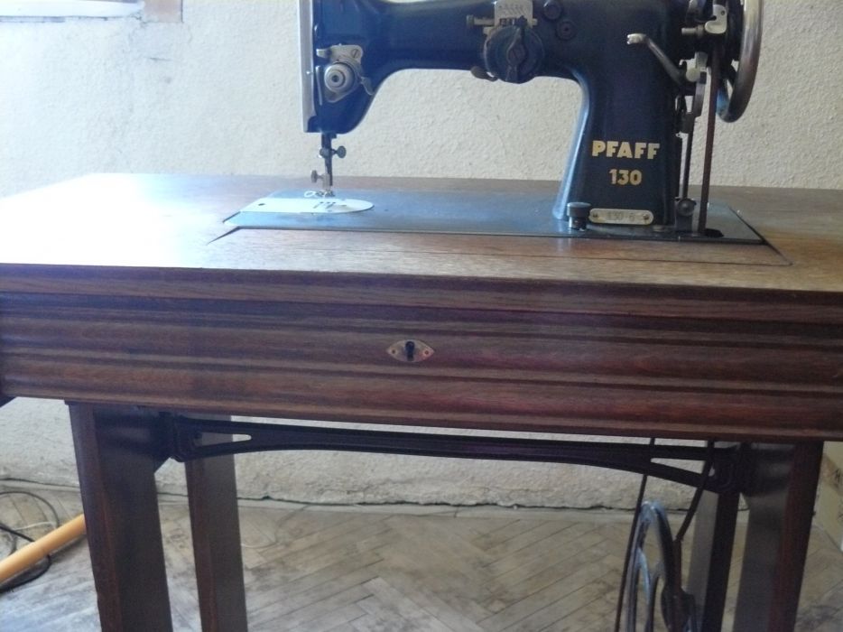 Masina de Cusut PFAFF 130 Germana Veche Stare Perfecta, Fabricata 1949