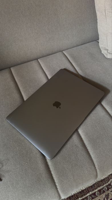 MacBook pro 2018