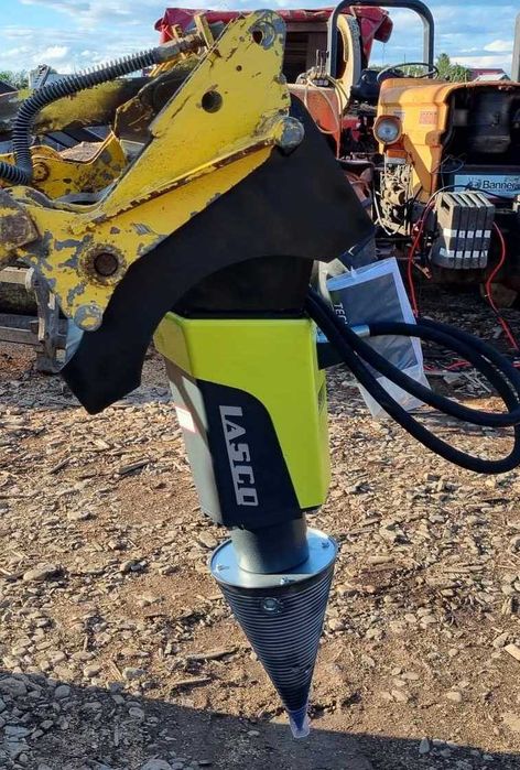 Despicator de busteni cu con filetat