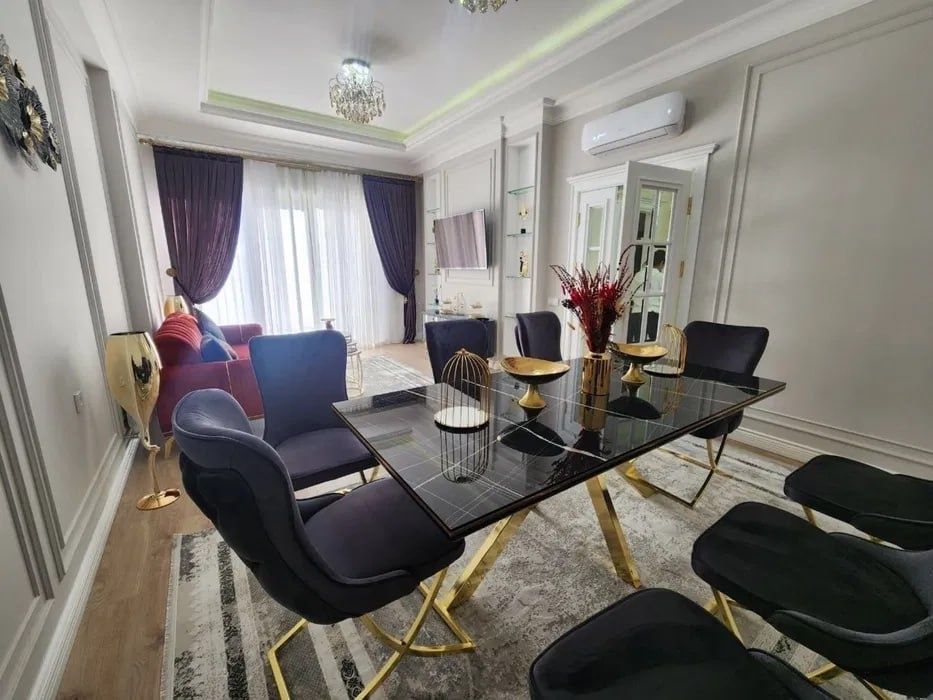 Ташкент Сити-Бульвар! Сдается новая 3-х комнатная в элит комплексе