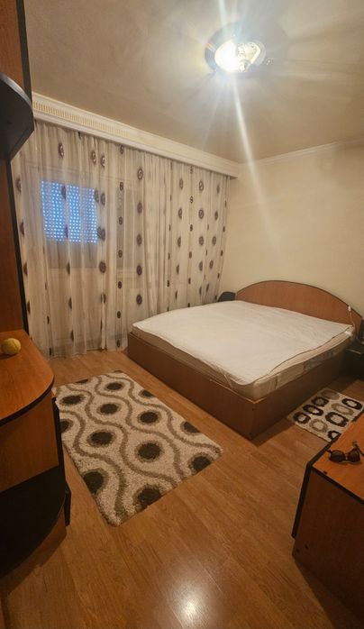 Inchiriez apartament 3 camere decomandat semicentral Exercitiu