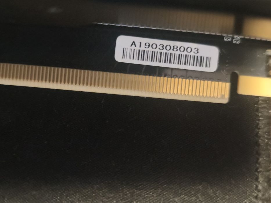 Rtx 2080 impecabil cu Sigiliu