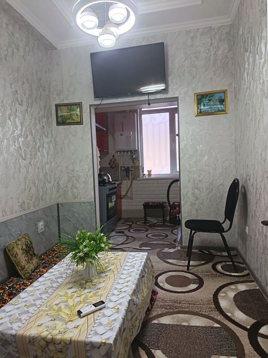 Срочно без маклер  Мирзо Улугбек тумани 1 хонали кв