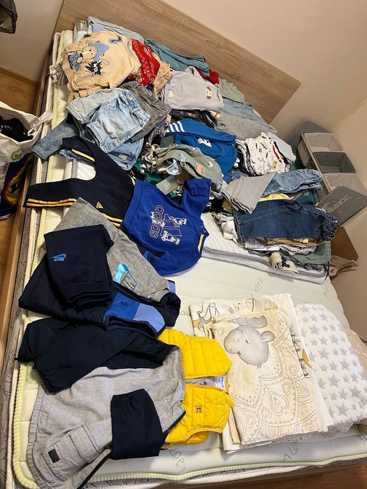 Огромен кашон с детски дрехи за момче Найк, Адидас, Майорал, HM, Zara