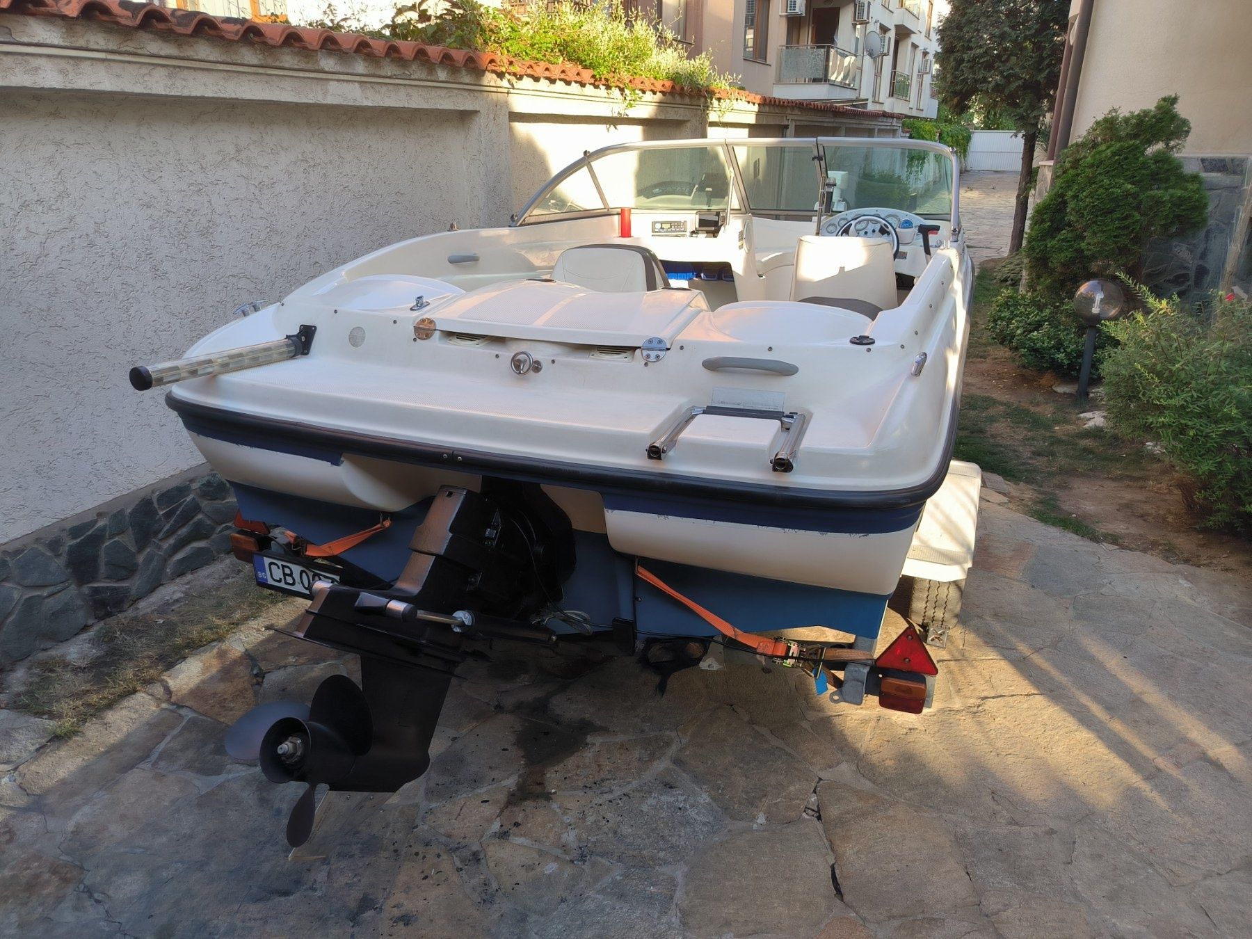 Лодка Bayliner 111 GT 175