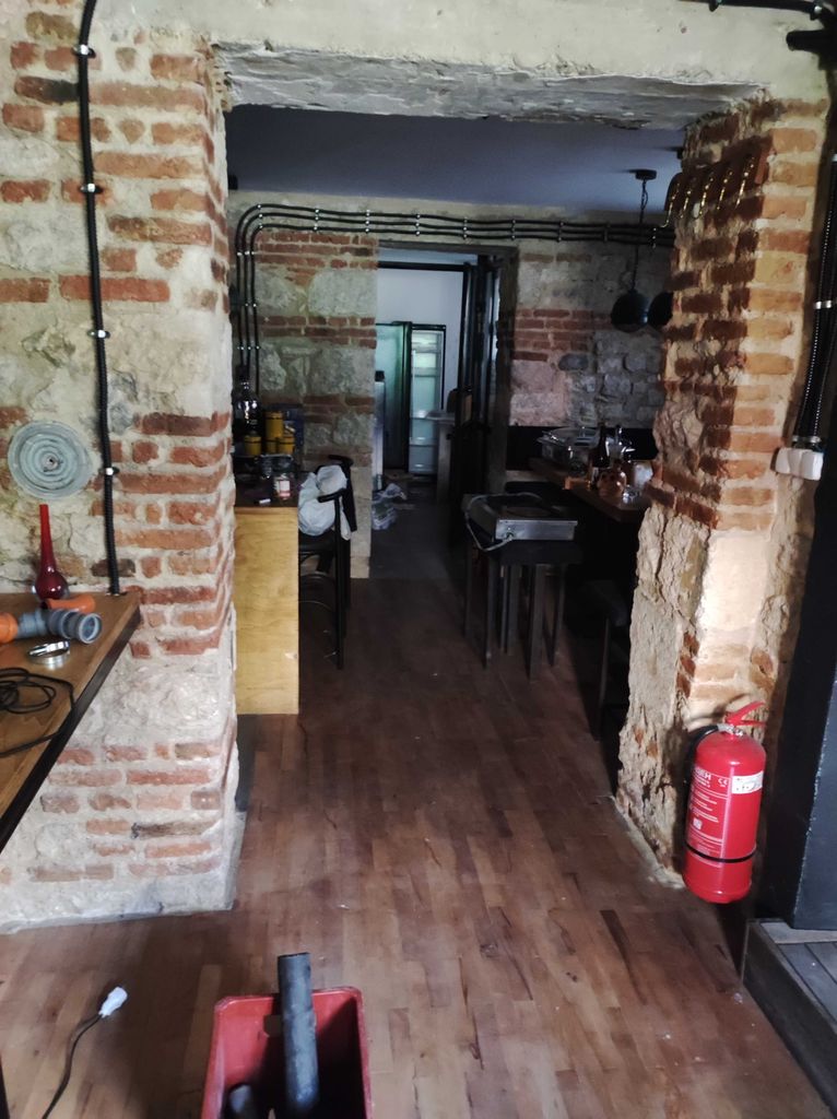 Дава се под наем Заведение в Варна, Център - 52 кв.м за 765 € - Снимка #1
