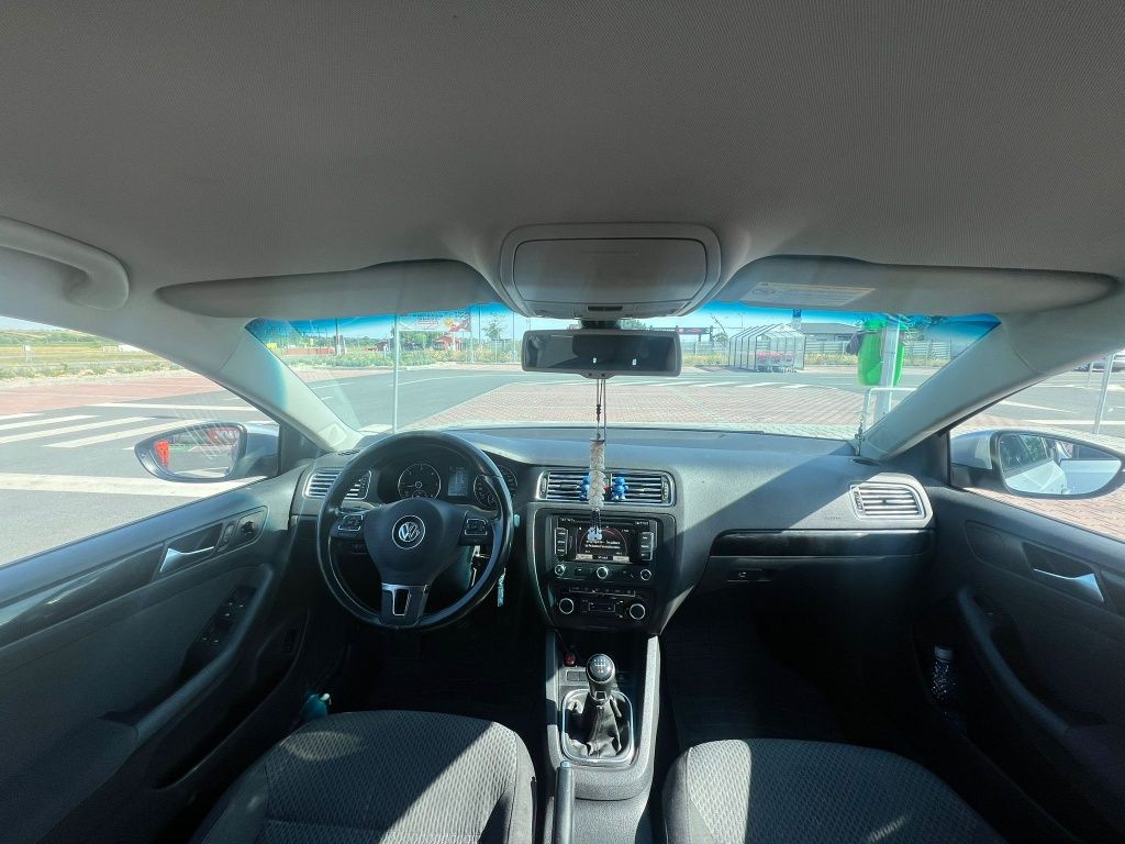 Vand VW Jetta an 2012