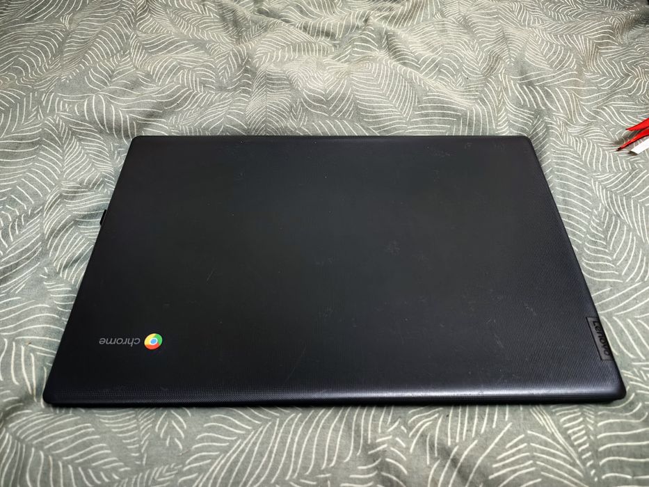 Lenovo Chromebook S330