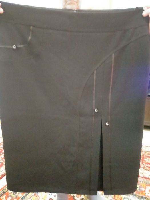 Продам юбку и платье новые