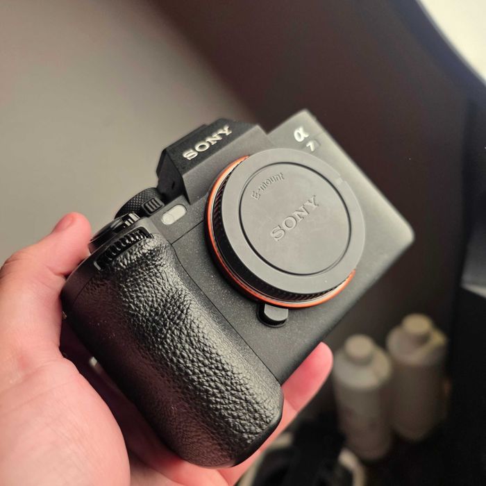 Sony A7 IV - Практически НОВ на 8000 кадъра!