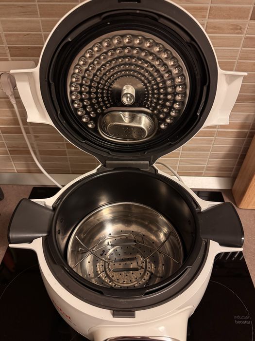 Tefal Multicooker inteligent Cook4me