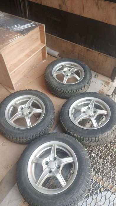 175/65 R14 шипы с дисками