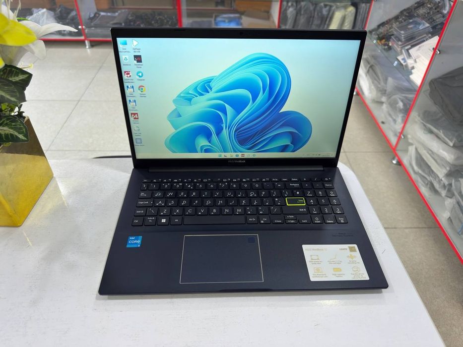 ASUS i3-1115G4  8GB  512GB SSD FHD