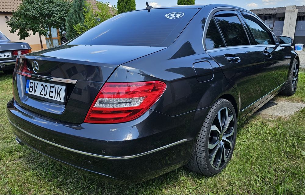 Mercedes c220 cdi elegance volan dreapta