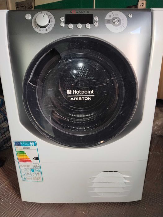 Продам классную  сушильную машину  Ariston , необходимую вещь дома