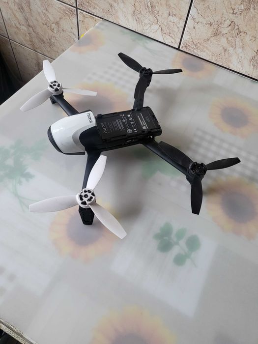 Drona Parrot Bebop 2