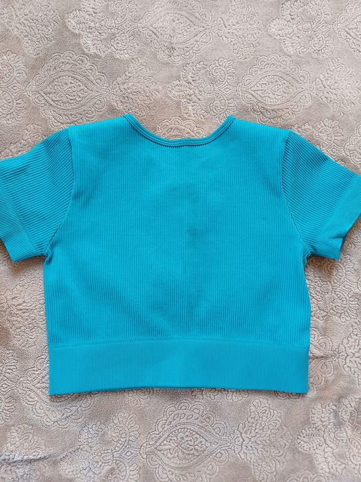 Спортна дамска тениска Genezis