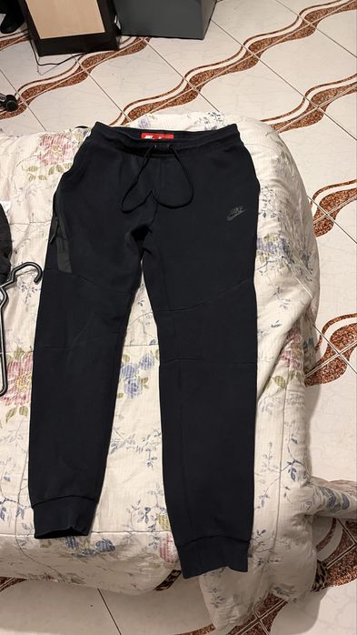 Pantaloni nike tech negri