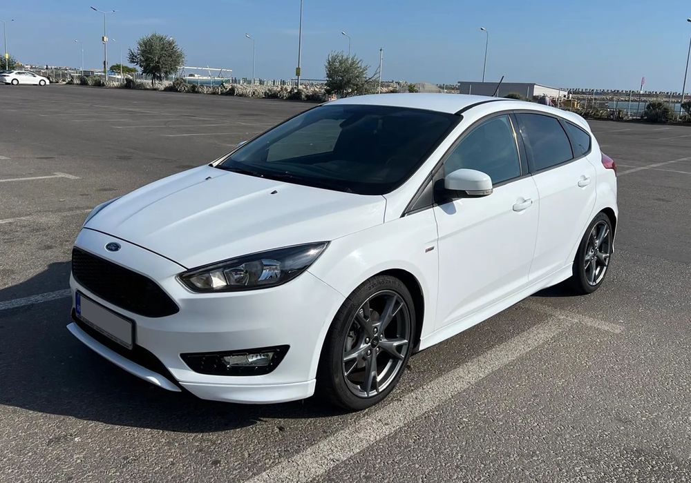 Ford Focus Ford Focus MK3 Facelift (ST-Line) / 1.0 EcoBoost 125 CP / 2017