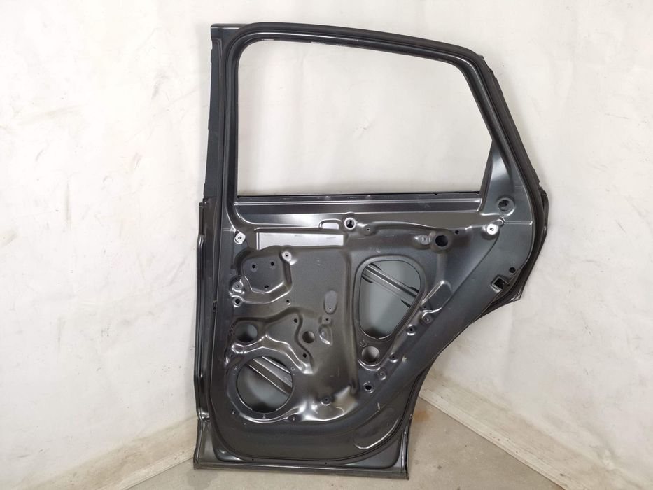 Дясна задна врата Ауди Q5 / Audi Q5 [ - ] В добро състояние