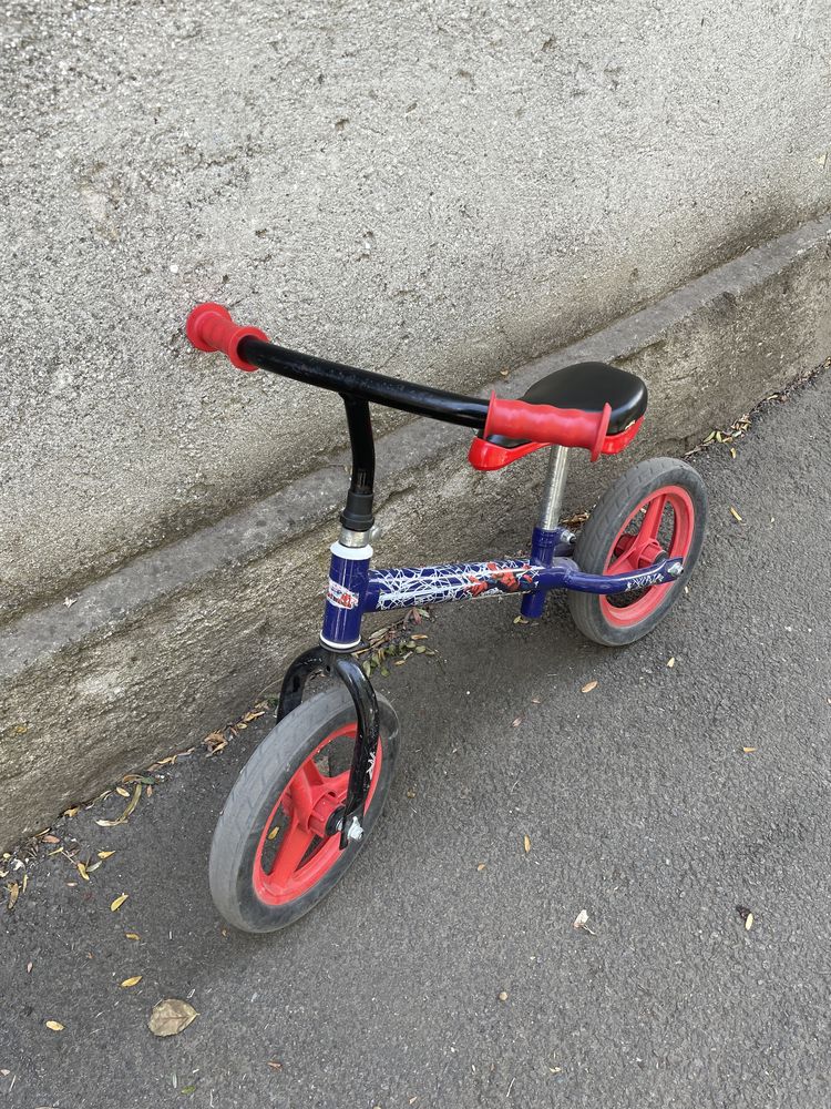 Bicicleta fara pedale 107 Spiderman