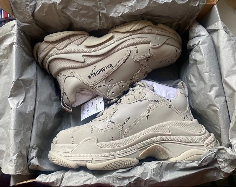 Balenciaga Triple S 40 Noi Originali Full Box