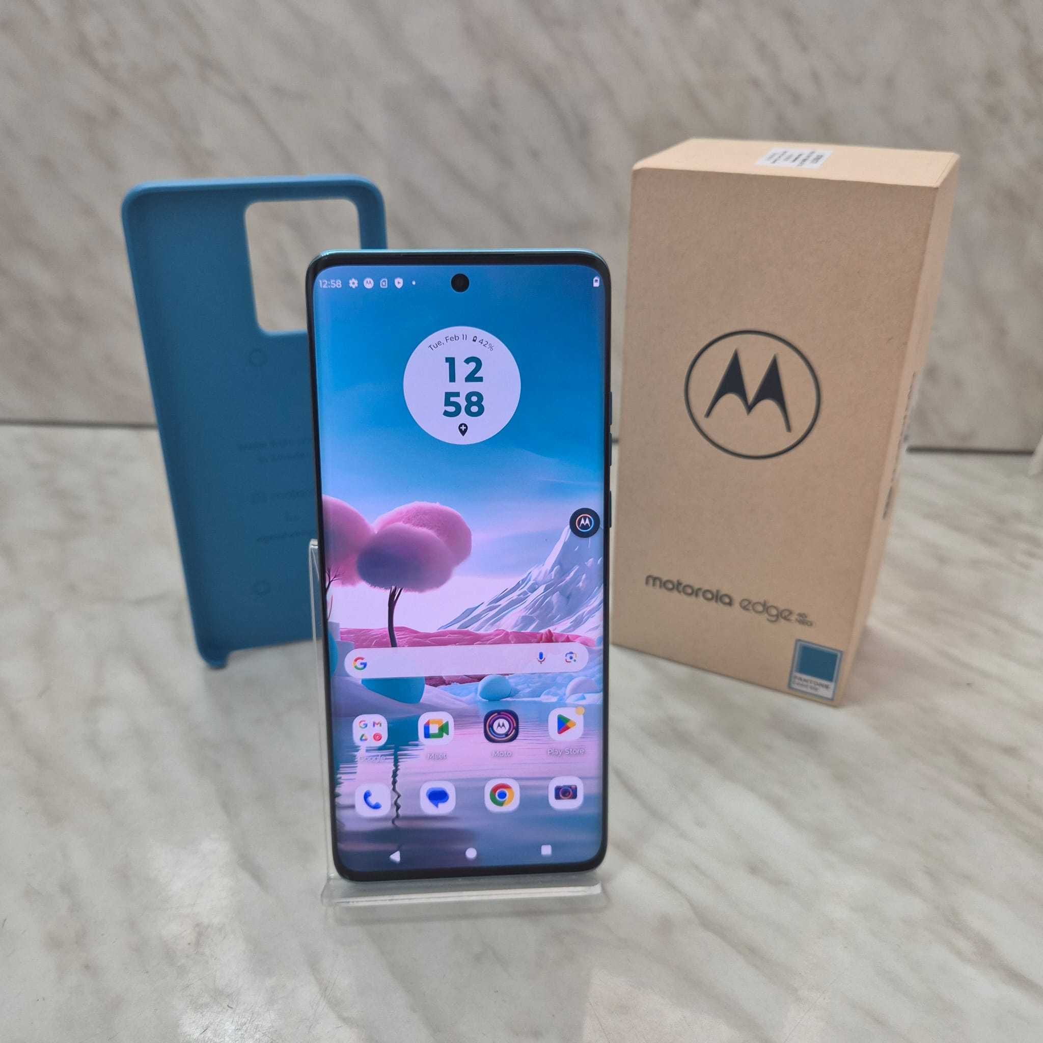 Telefon Motorola Edge 40 Neo Albastru la Cutie 256GB Zeus Amanet 30195