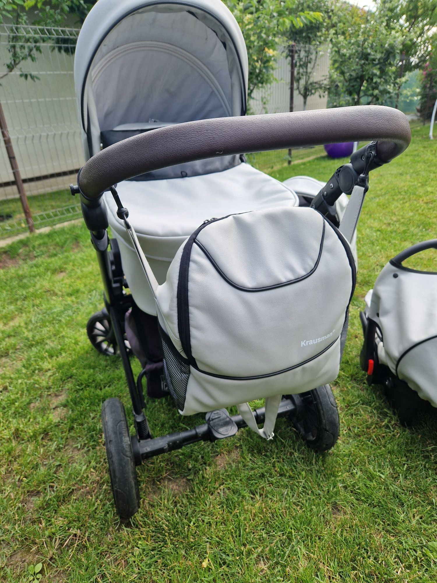 Vând cărucior Krausman 3 in 1 Rider Soft Light Grey - Testat ADAC