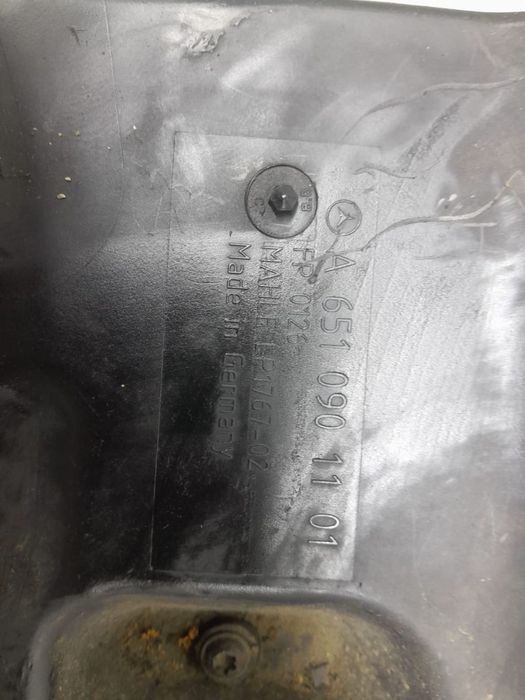 Carcasa filtru aer 2.2 cdi om651 a6510901101 Mercedes-Benz E-Class W2