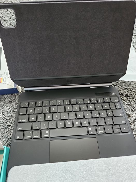 Esr Magnetic Keybroad Case Ipad 11 Pro, Air 4/5