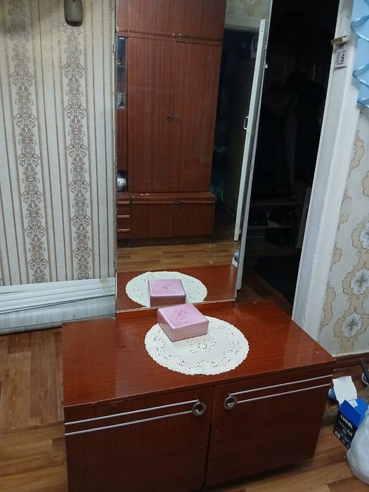 Отдам даром мебель