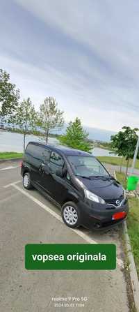 Nissan NV 2OO Evalia