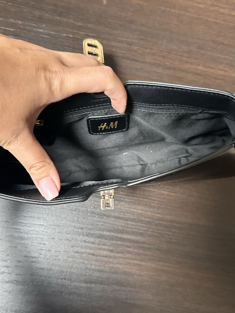 Малка чанта Zara