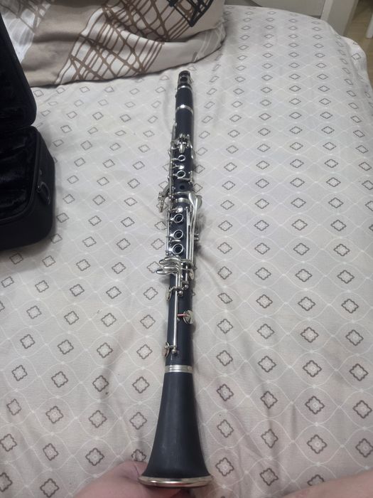 Clarinet prețul este negociabil